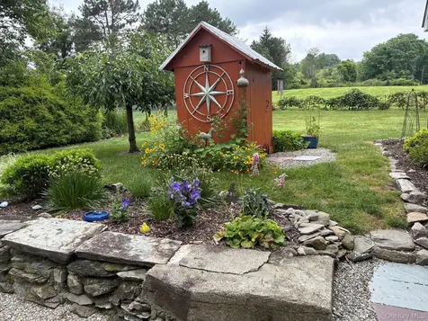 2303 Salt Point Turnpike Clinton Corners NY 12514