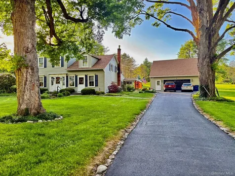 2303 Salt Point Turnpike Clinton Corners NY 12514