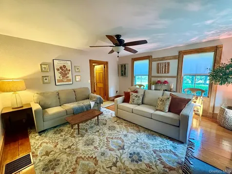 2303 Salt Point Turnpike Clinton Corners NY 12514