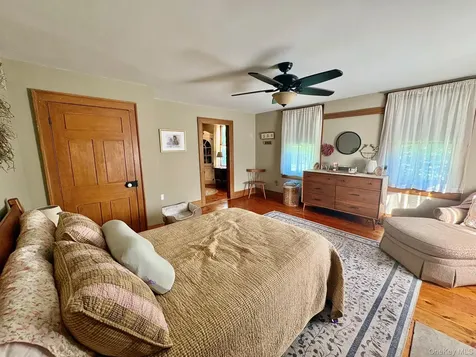 2303 Salt Point Turnpike Clinton Corners NY 12514