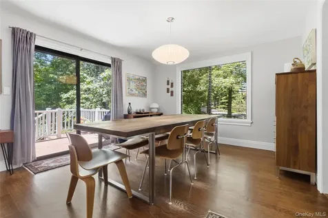 127 Stone Bridge Square Chappaqua NY 10514