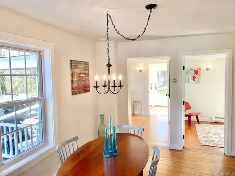 32 Oak Street Rhinebeck NY 12572