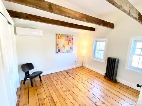 32 Oak Street Rhinebeck NY 12572