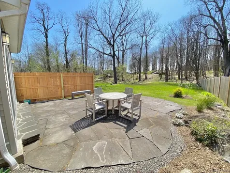 32 Oak Street Rhinebeck NY 12572
