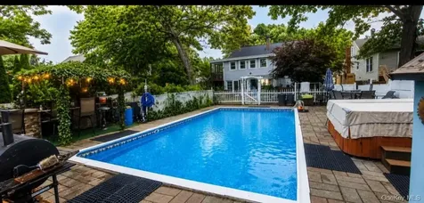 64 Crestwood Boulevard Poughkeepsie NY 12603