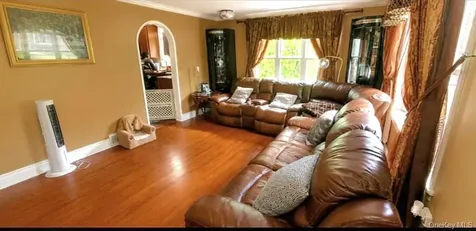 64 Crestwood Boulevard Poughkeepsie NY 12603