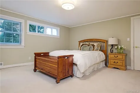 4 Iroquois Trail Harrison NY 10528
