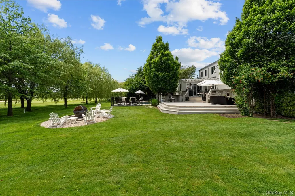 11 Hickory Road Woodsburgh NY 11598