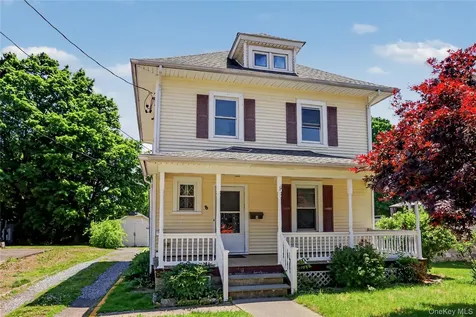 8 Eastview Avenue Brewster NY 10509