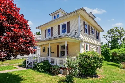 8 Eastview Avenue Brewster NY 10509
