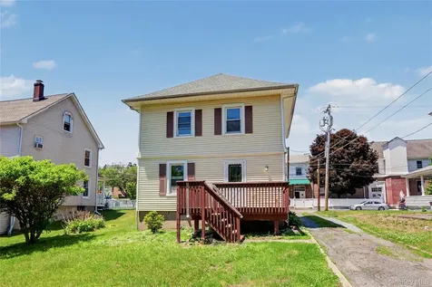 8 Eastview Avenue Brewster NY 10509