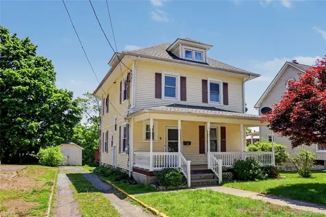 8 Eastview Avenue Brewster NY 10509