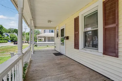 8 Eastview Avenue Brewster NY 10509