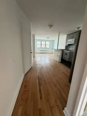 4048 Harper Avenue Bronx NY 10466