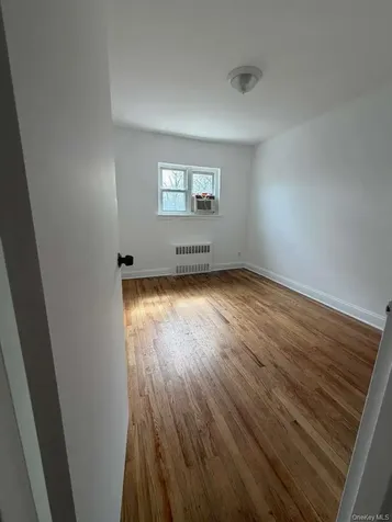 4048 Harper Avenue Bronx NY 10466