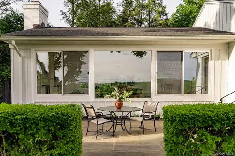 5 Old Cross River Road Katonah NY 10536