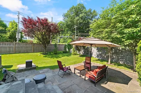 12 Downing Court Irvington NY 10533