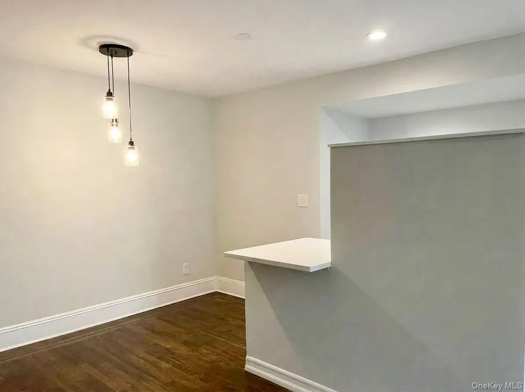 10 Oakridge Place Eastchester NY 10709