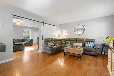 181 Penaluna Road Monroe NY 10950