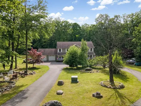 181 Penaluna Road Monroe NY 10950