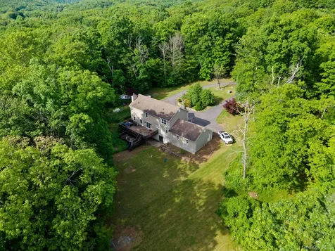 181 Penaluna Road Monroe NY 10950