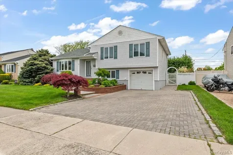 10 Peter Road Hicksville NY 11801