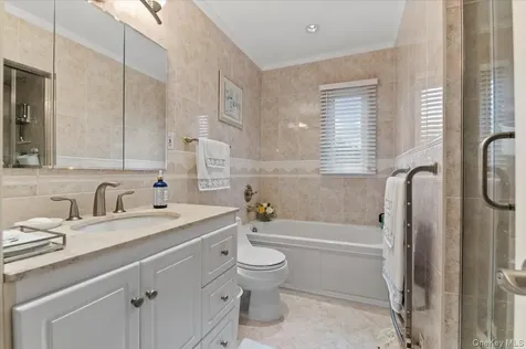10 Peter Road Hicksville NY 11801