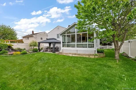 10 Peter Road Hicksville NY 11801