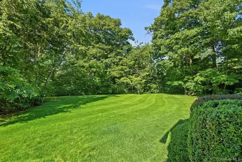4 Briar Ridge Lane Putnam Valley NY 10579