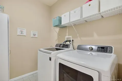 801 Huntington Drive Fishkill NY 12524