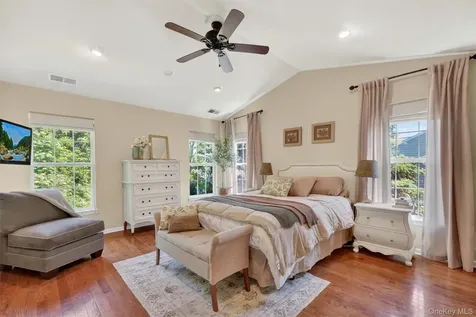 801 Huntington Drive Fishkill NY 12524
