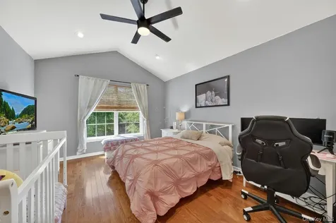 801 Huntington Drive Fishkill NY 12524