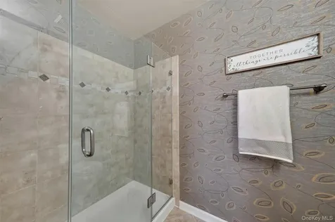 801 Huntington Drive Fishkill NY 12524