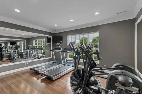 801 Huntington Drive Fishkill NY 12524