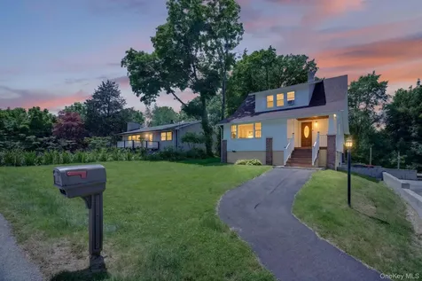 7 Walnut Street Poughkeepsie NY 12601