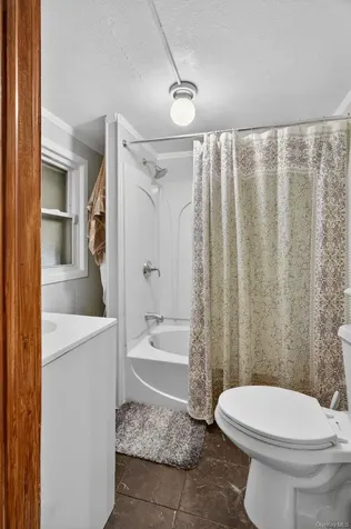 7 Walnut Street Poughkeepsie NY 12601