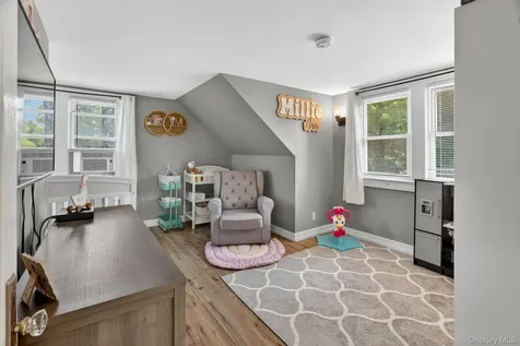 7 Walnut Street Poughkeepsie NY 12601