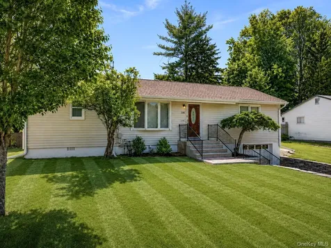 145 Wawayanda Avenue Middletown NY 10940