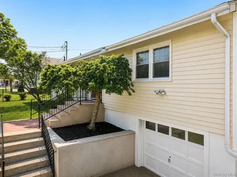 145 Wawayanda Avenue Middletown NY 10940