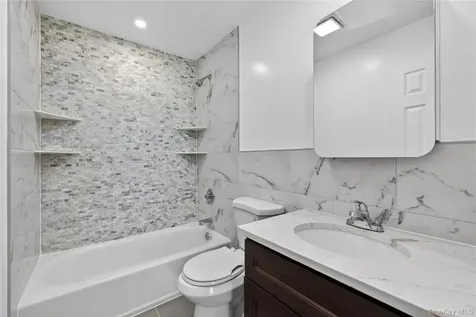 68 Cyprus Avenue Brentwood NY 11717