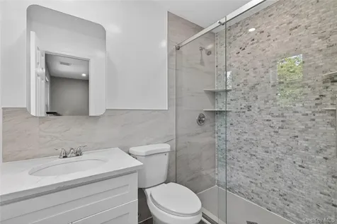 68 Cyprus Avenue Brentwood NY 11717