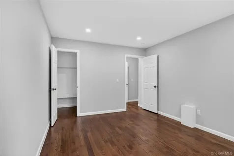 68 Cyprus Avenue Brentwood NY 11717