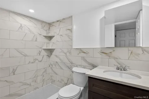 68 Cyprus Avenue Brentwood NY 11717