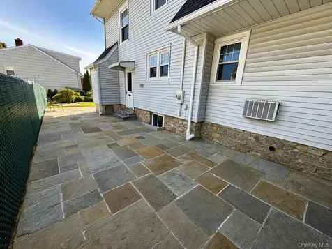118 Gaylor Road Scarsdale NY 10583