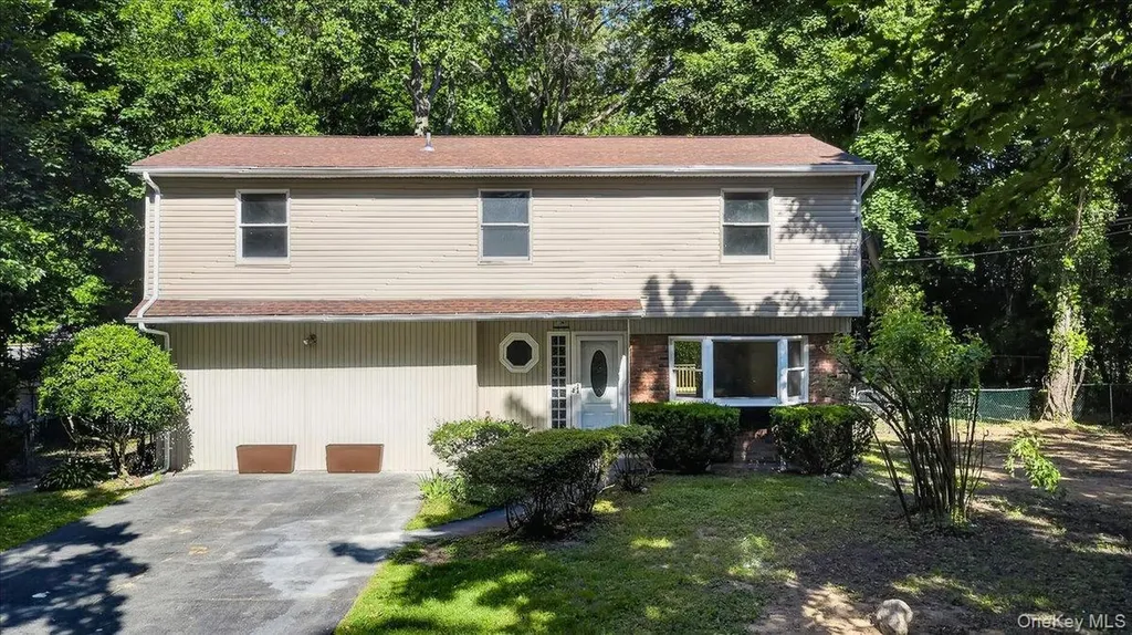 375 Old Willets Path Hauppauge NY 11788