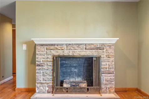 23 3rd Avenue Farmingdale NY 11735