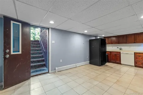 23 3rd Avenue Farmingdale NY 11735