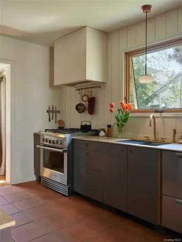 11 Digger Phelps Court Beacon NY 12508