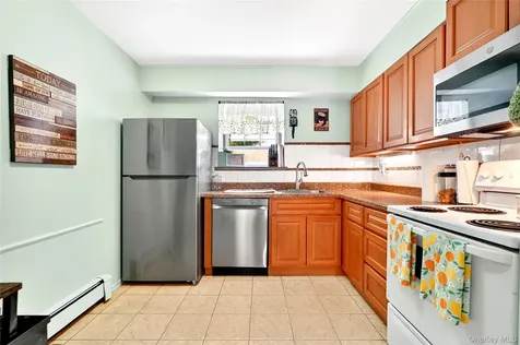 1840 Crompond Road Peekskill NY 10566