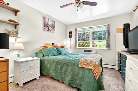 1840 Crompond Road Peekskill NY 10566